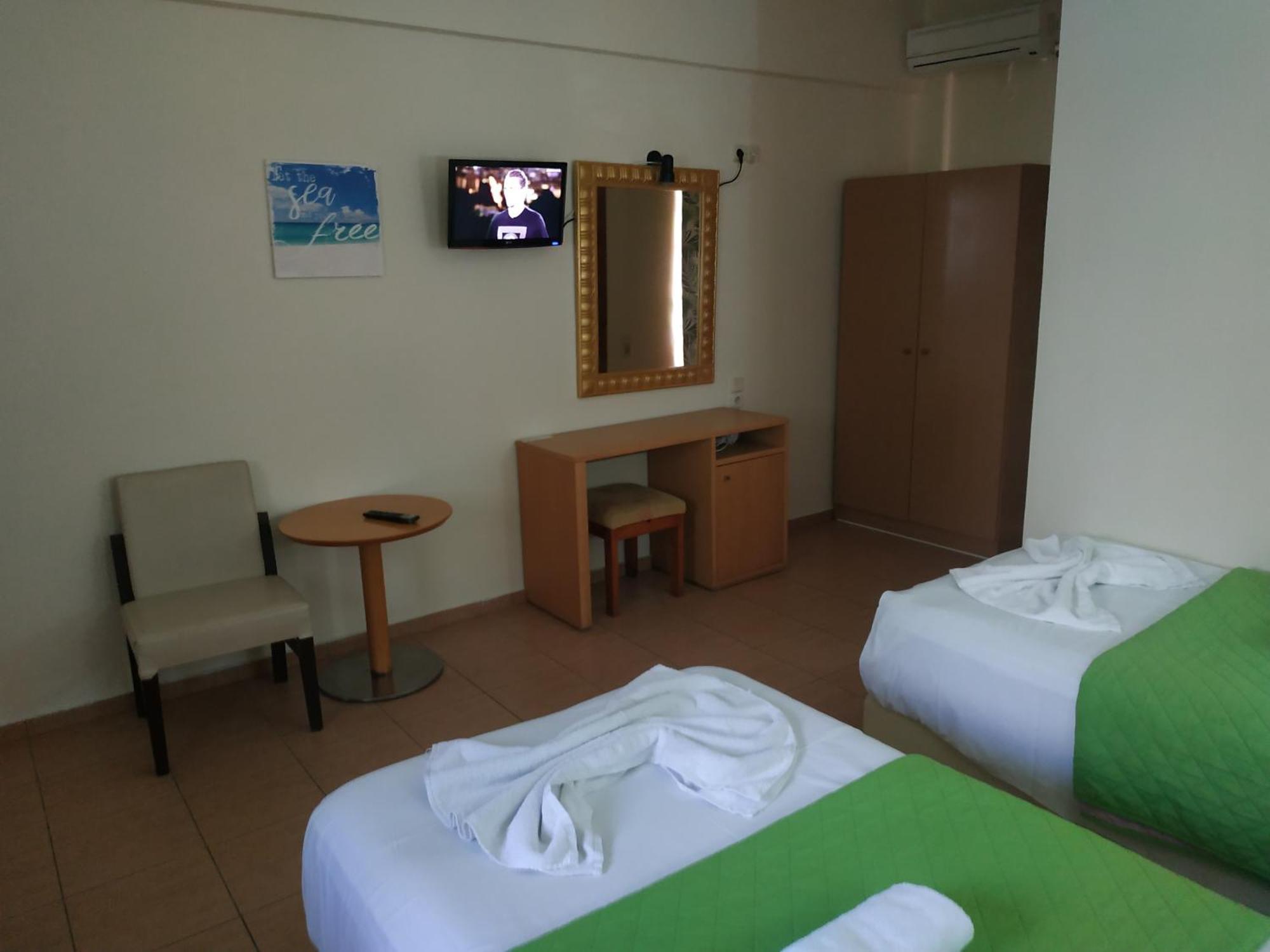 Lia Sofia Apartments Stalida Dış mekan fotoğraf